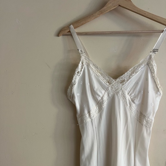 Vintage Slip Dress - Picture 2 of 12